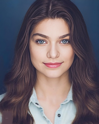 Catharine Daddario Age, Bio, Career, Achievements 2024